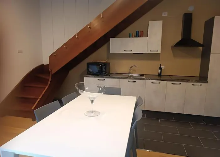Apartment Solare Con Piscina - 5 Sueglio