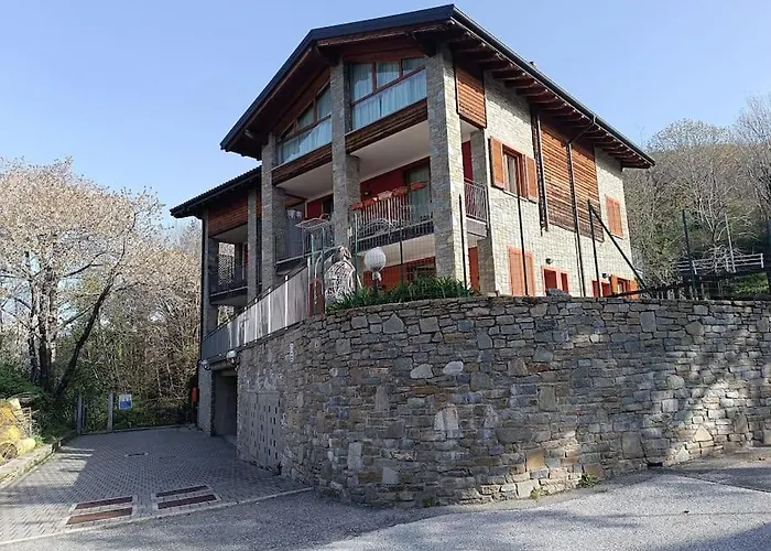 Solare Con Piscina - 5 Apartment