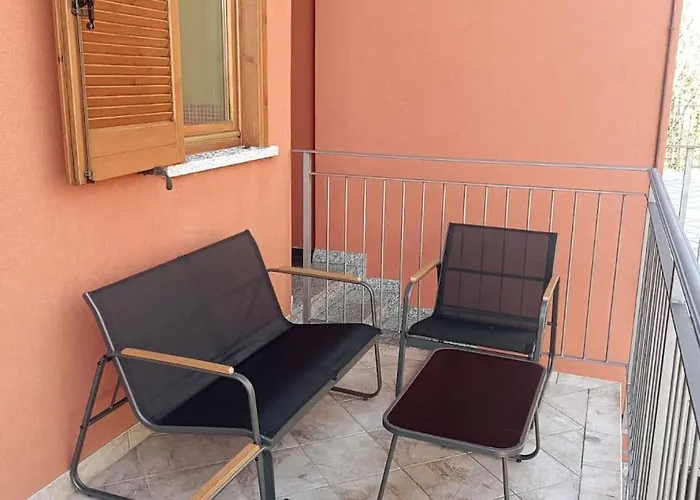 Apartment Solare Con Piscina - 5 *